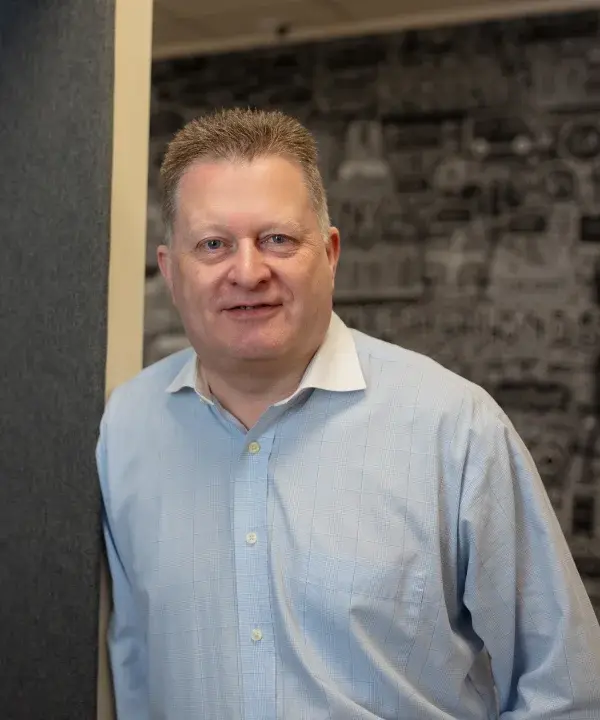 alan-stephenson-brown-headshot