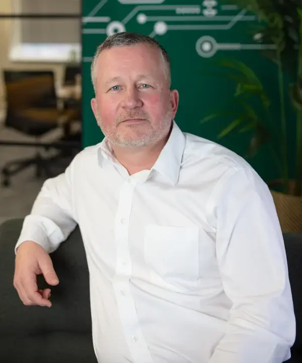 robert-brown-headshot